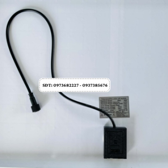 Đèn năng lượng mặt trời bàn chải mắt ngọc 500W – HLC500 – Tấm pin mono sạc nhanh