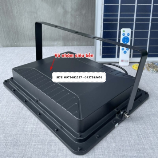 Đèn năng lượng mặt trời chống lóa mắt ngọc 600W New 2024 – Tấm pin mono