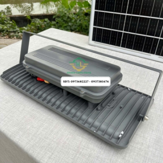 Đèn đường năng lượng mặt trời cao cấp S3000