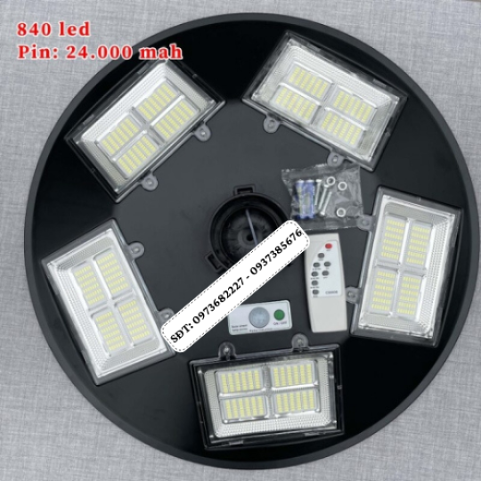 Đèn UFO liền thể năng lượng mặt trời HLU500 500W