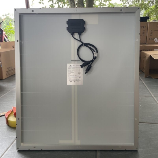 Tấm pin năng lượng mặt trời 100w -18v sạc bình acquy 12v