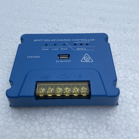 Sạc MPPT từ tấm pin mặt trời cho bình ắc quy 12V