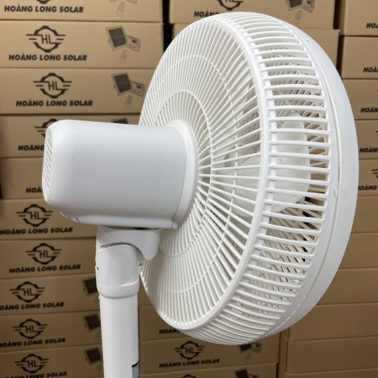 Quạt năng lượng mặt trời động cơ không chổi than 12v mã H8 mẫu mới 2024