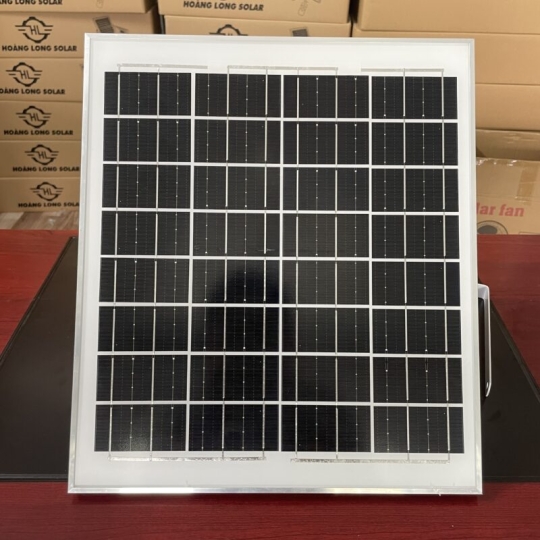 Quạt năng lượng mặt trời chân quỳ không chổi than, tấm pin mono mã 118F