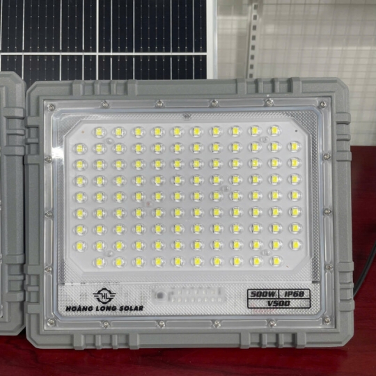  Đèn năng lượng mặt trời 500w 1 tấm pin 2 đèn mã V500